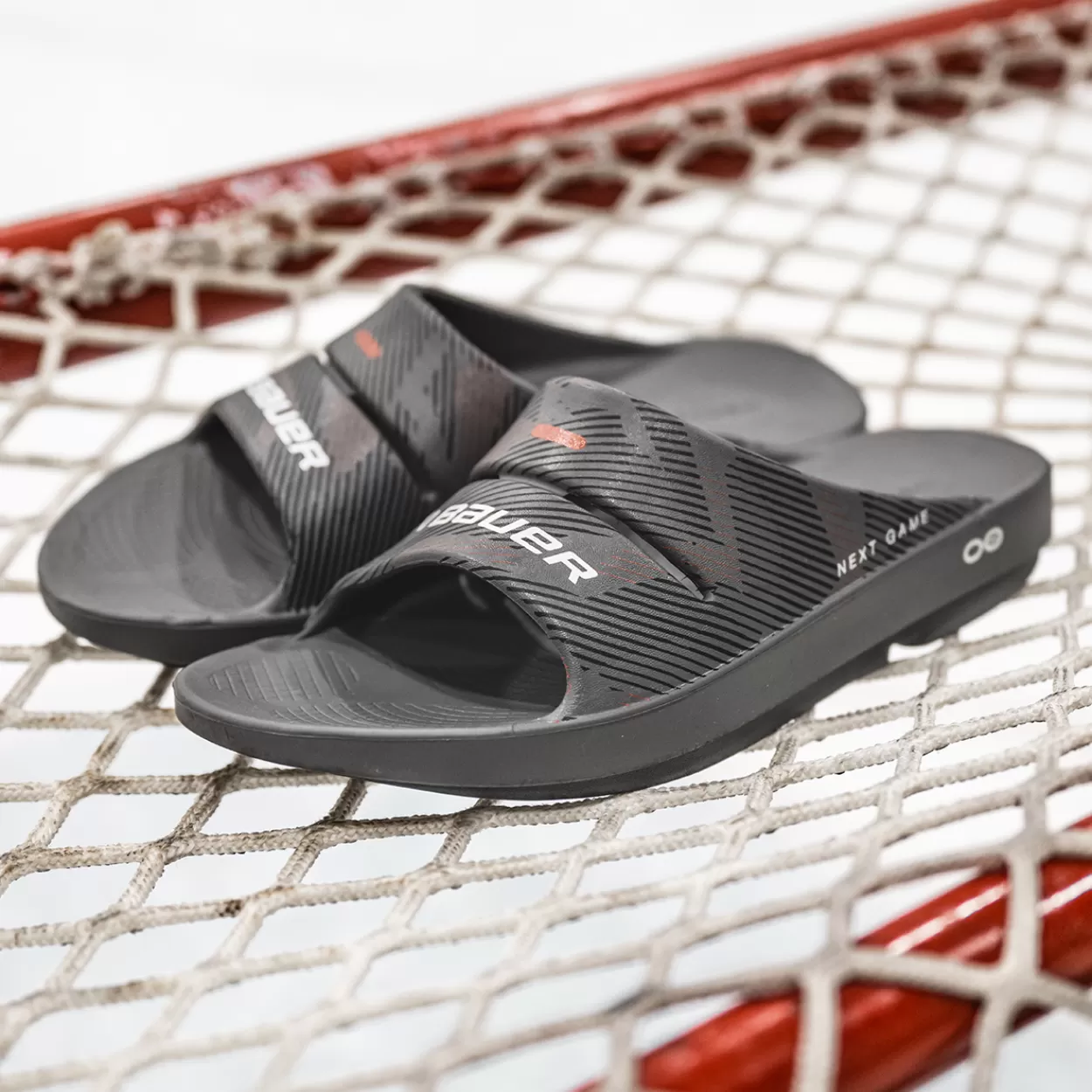 Discount | OOFOS NEXT GAME SPORT SLIDE Hockey Apparel·Oofos Recovery Slides